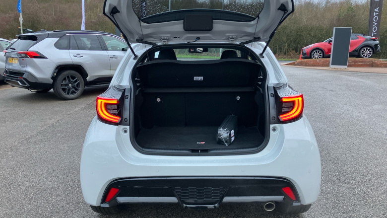 Toyota Yaris 1.5 Hybrid GR Sport 5dr CVT Hybrid Hatchback